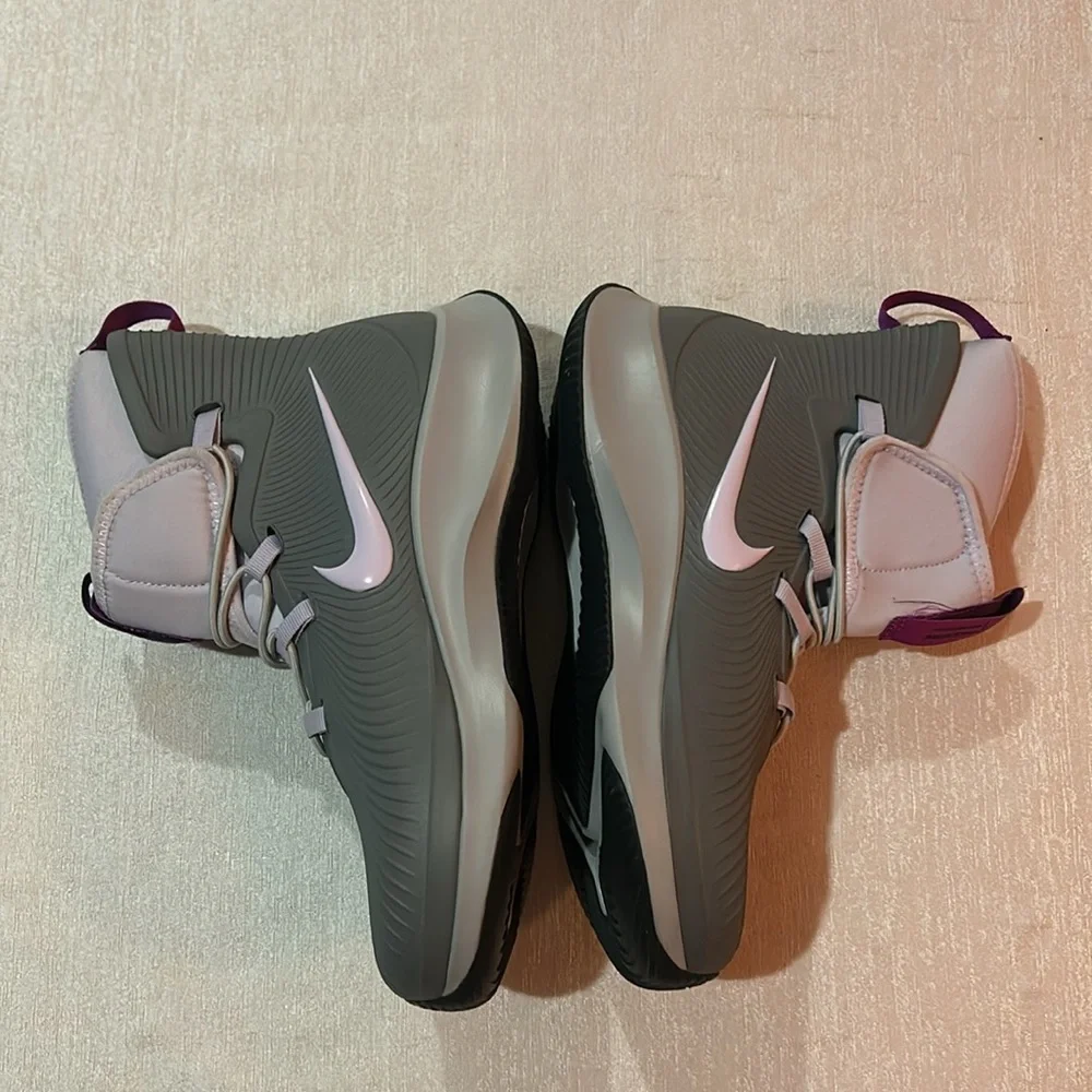Nike Youths ‘Binzie’ Smoke Grey Violet High-Top Sneakers Size 3Y